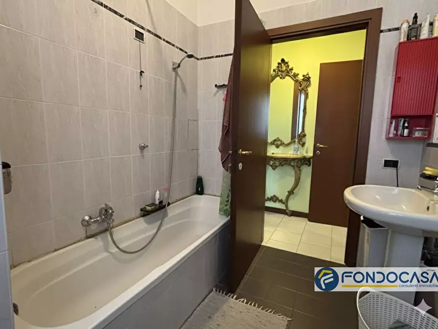 Immagine 10 di Appartamento in vendita  a Palazzolo Sull'oglio