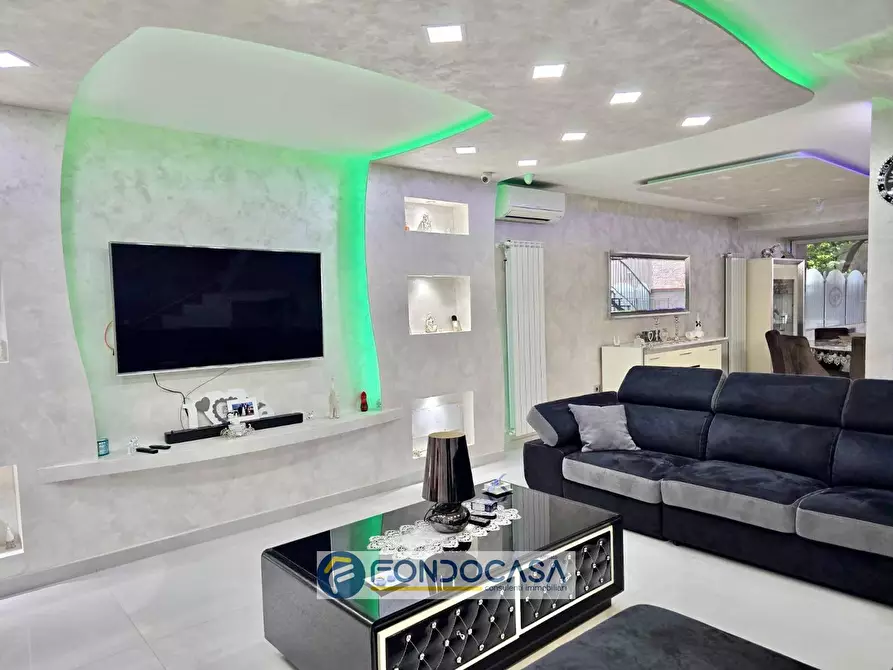 Immagine 2 di Villetta a schiera in vendita  in via oasi sacro cuore 81 a Giugliano In Campania