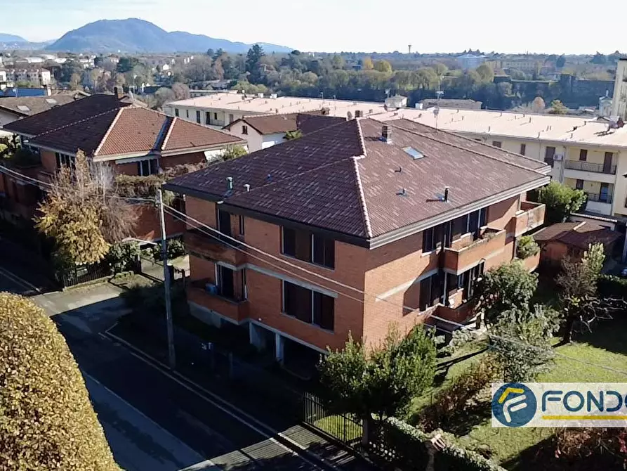 Immagine 15 di Appartamento in vendita  a Palazzolo Sull'oglio