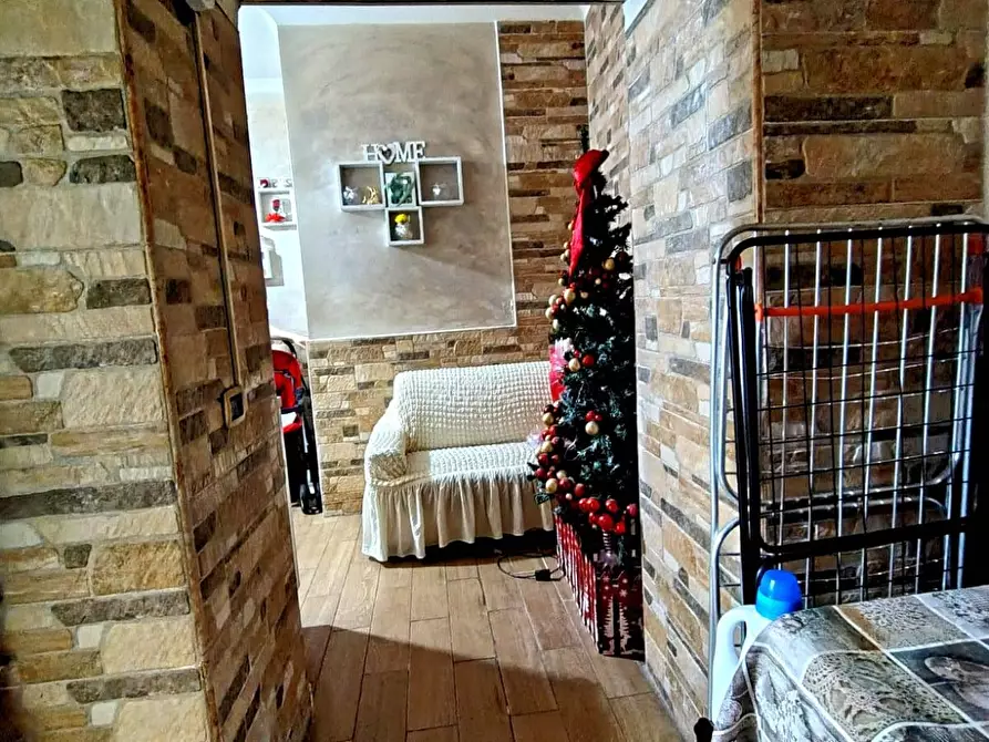 Immagine 2 di Appartamento in vendita  a Brusciano