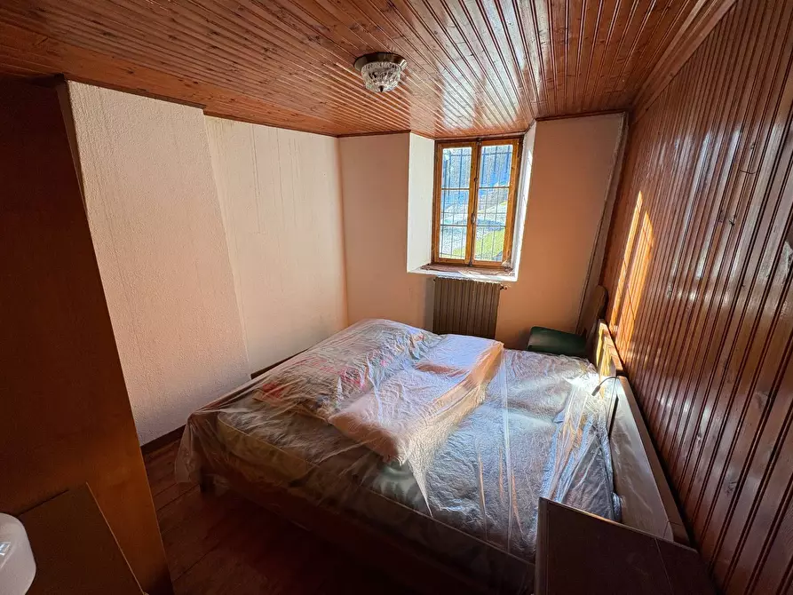 Immagine 19 di Appartamento in vendita  in via mons morstabilini 19 a Ardesio