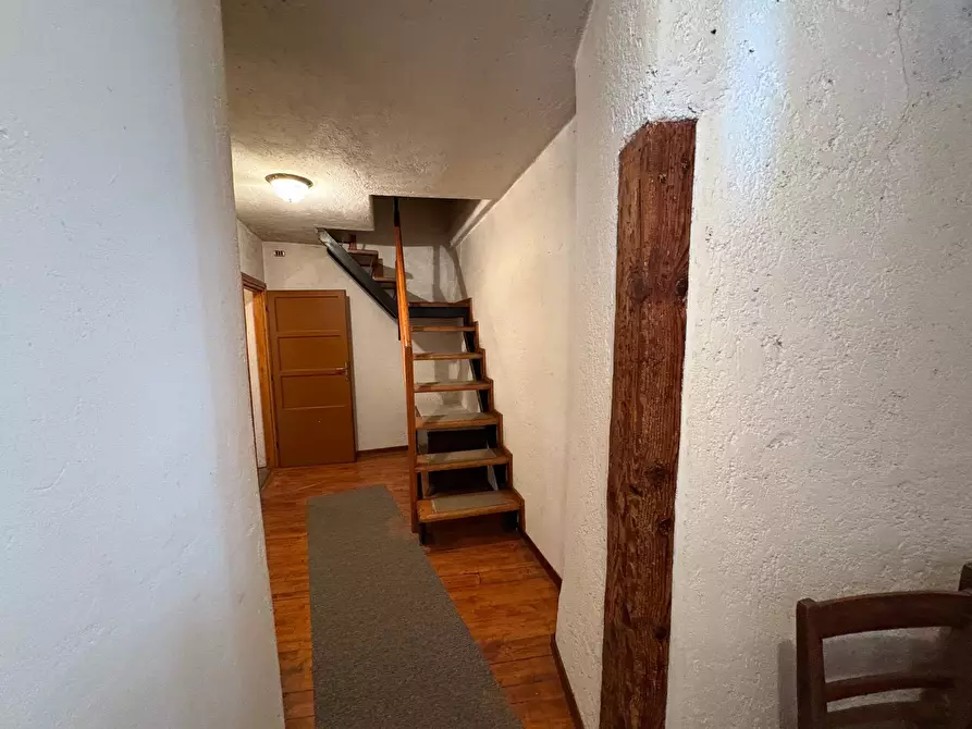 Immagine 21 di Appartamento in vendita  in via mons morstabilini 19 a Ardesio