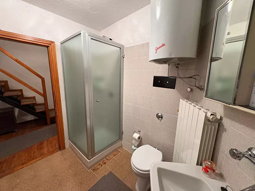 Immagine 16 di Appartamento in vendita  in via mons morstabilini 19 a Ardesio