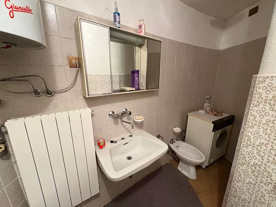 Immagine 17 di Appartamento in vendita  in via mons morstabilini 19 a Ardesio