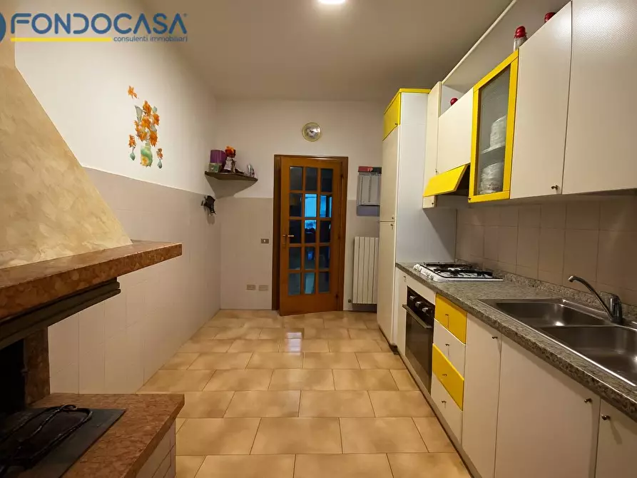 Immagine 8 di Appartamento in vendita  in contrada san savino 25 a Ripatransone