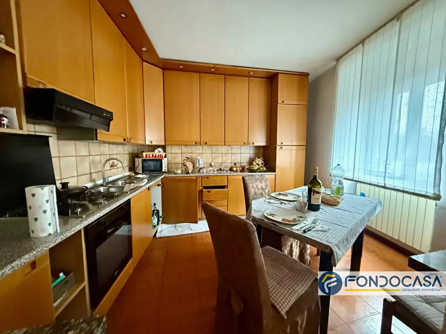 Immagine 8 di Villa in vendita  a Castelli Calepio