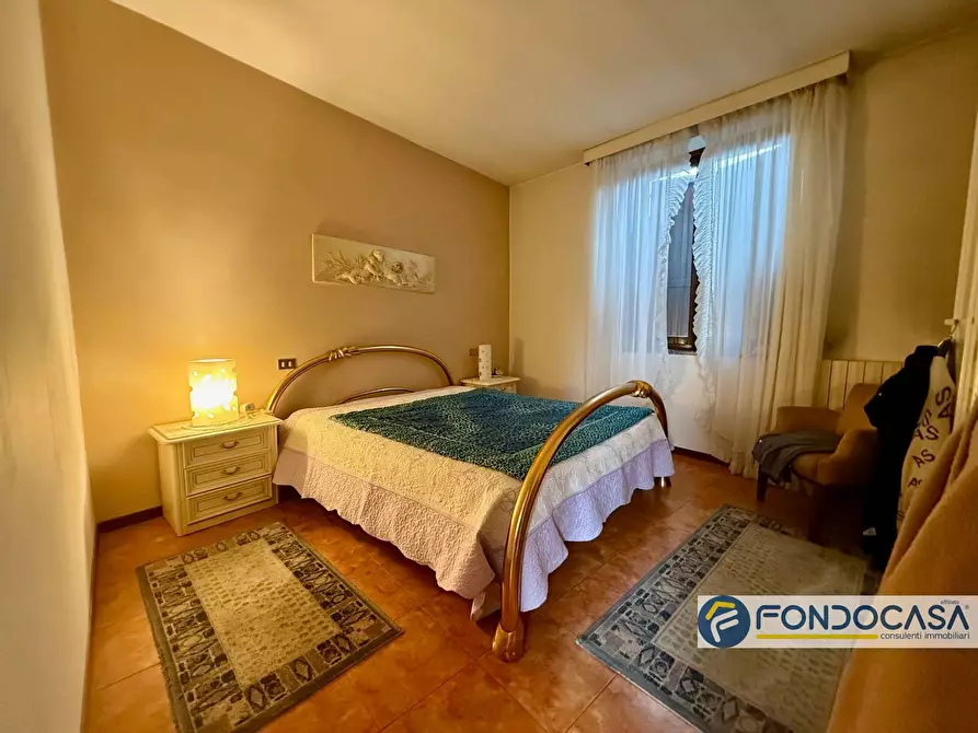 Immagine 11 di Villa in vendita  a Castelli Calepio