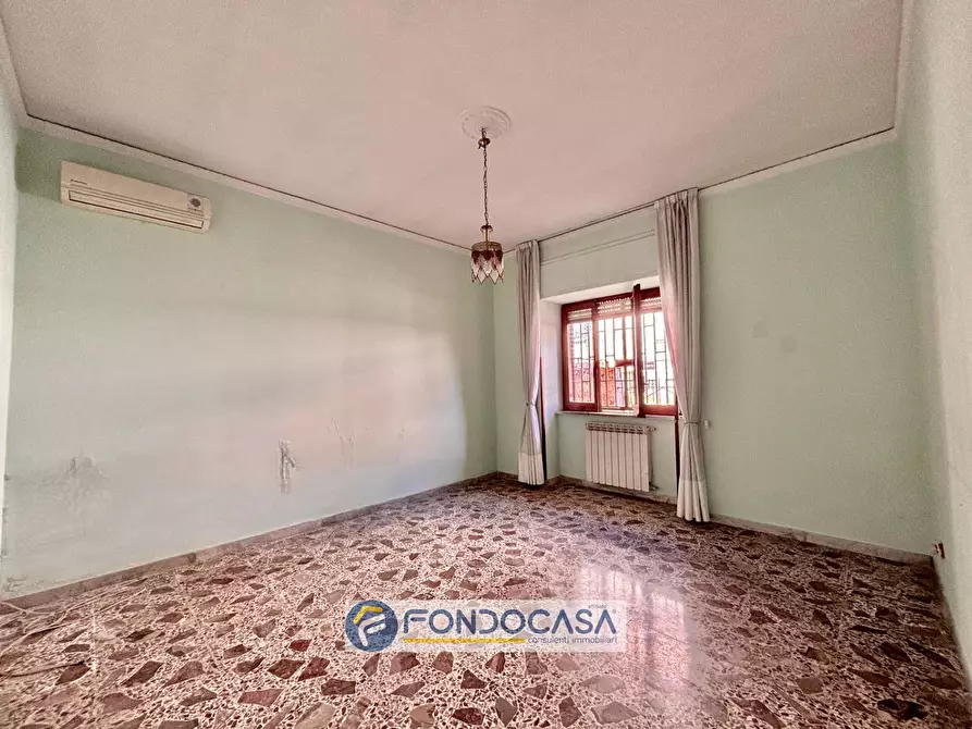 Immagine 4 di Casa semindipendente in vendita  in via vito di jasi a Aversa