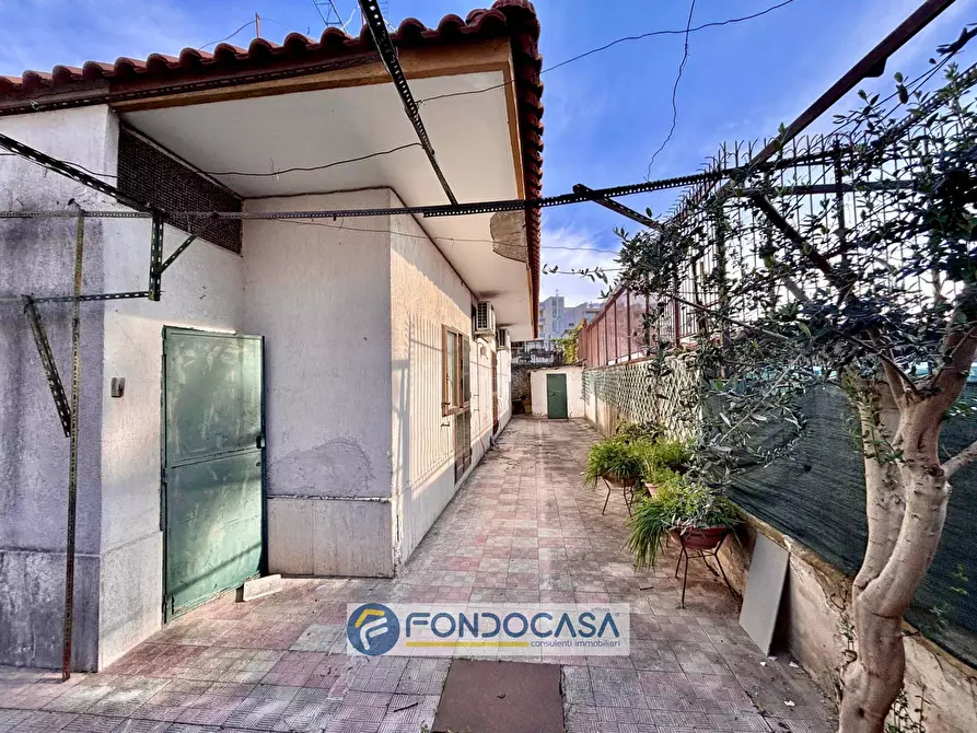 Immagine 6 di Casa semindipendente in vendita  in via vito di jasi a Aversa