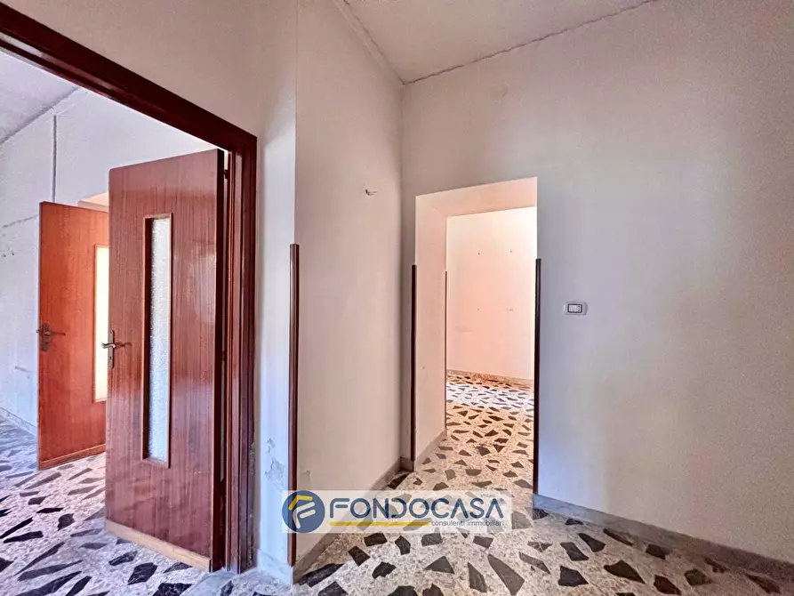 Immagine 17 di Casa semindipendente in vendita  in via vito di jasi a Aversa