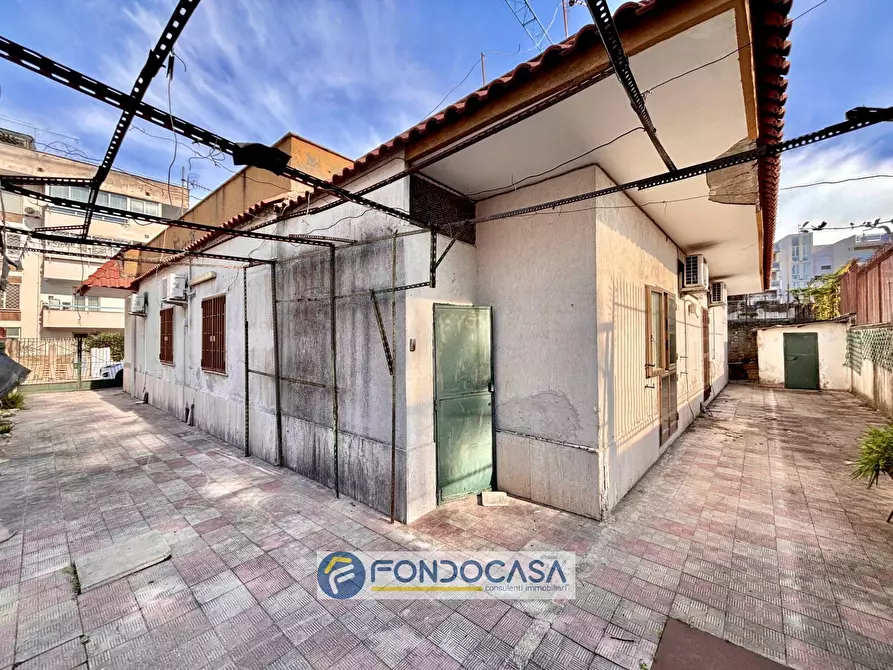 Immagine 23 di Casa semindipendente in vendita  in via vito di jasi a Aversa