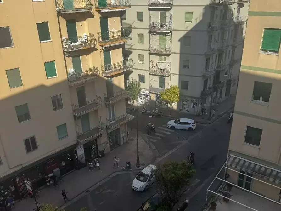 Immagine 1 di Appartamento in vendita  in Via VI settembre 5 a Salerno