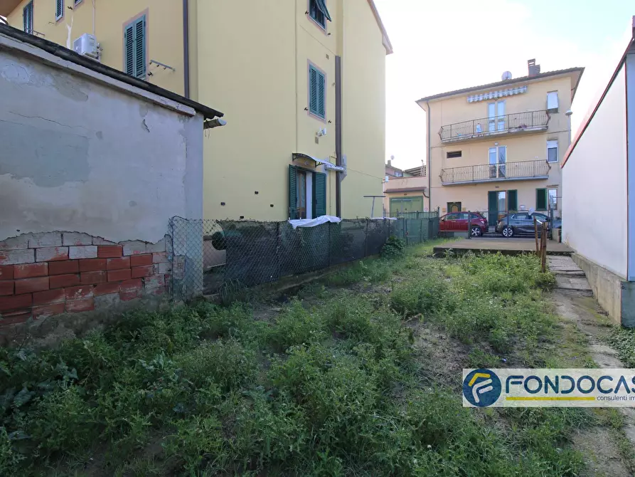 Immagine 23 di Appartamento in vendita  in Via Delle Colline a Ponsacco
