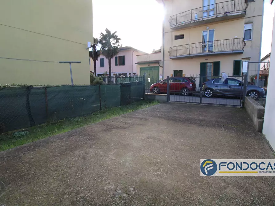 Immagine 24 di Appartamento in vendita  in Via Delle Colline a Ponsacco