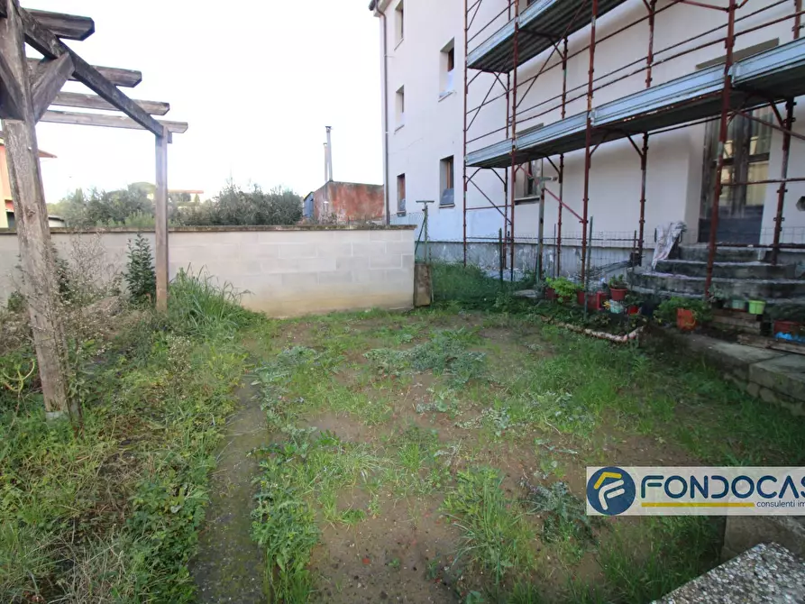 Immagine 28 di Appartamento in vendita  in Via Delle Colline a Ponsacco