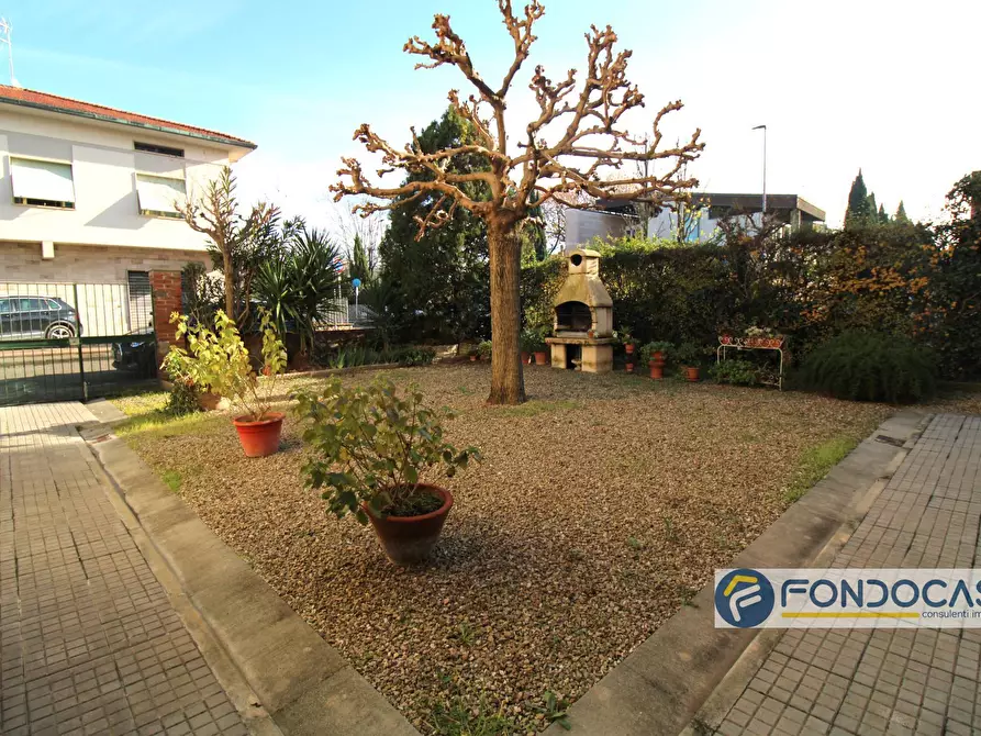 Immagine 24 di Appartamento in vendita  in Via Alberto Dani a Santa Croce Sull'arno