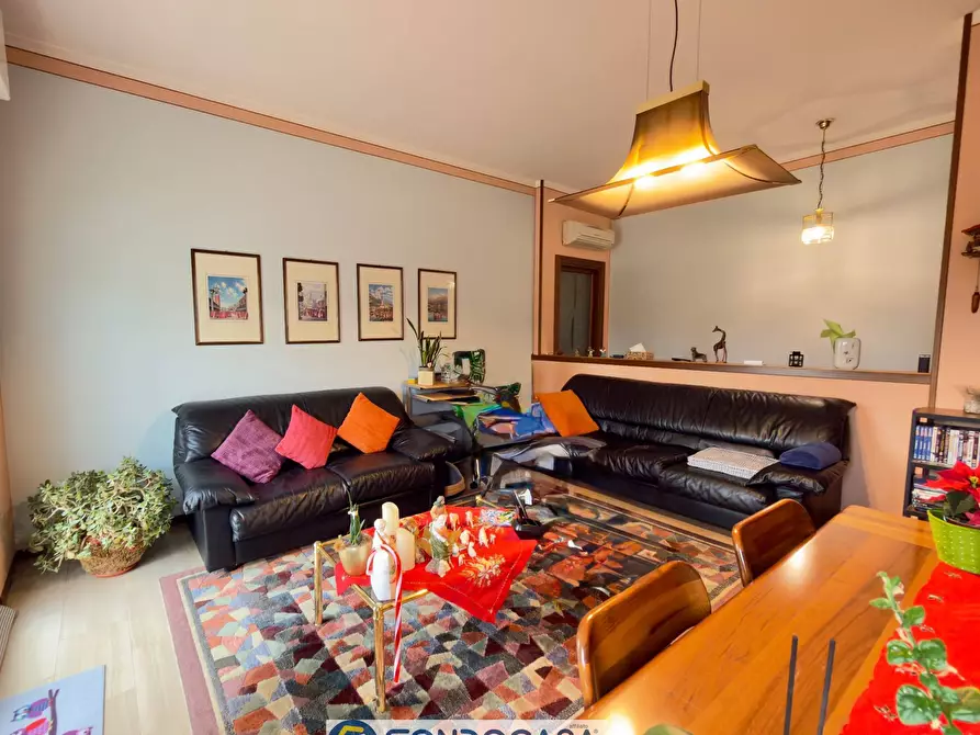 Immagine 2 di Appartamento in vendita  a Rodengo-Saiano