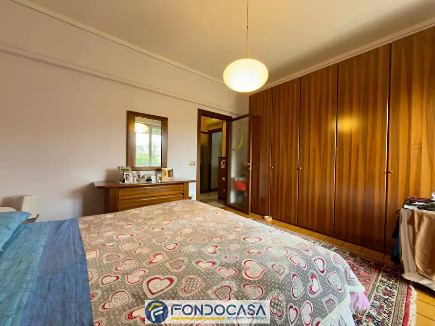 Immagine 11 di Appartamento in vendita  a Rodengo-Saiano