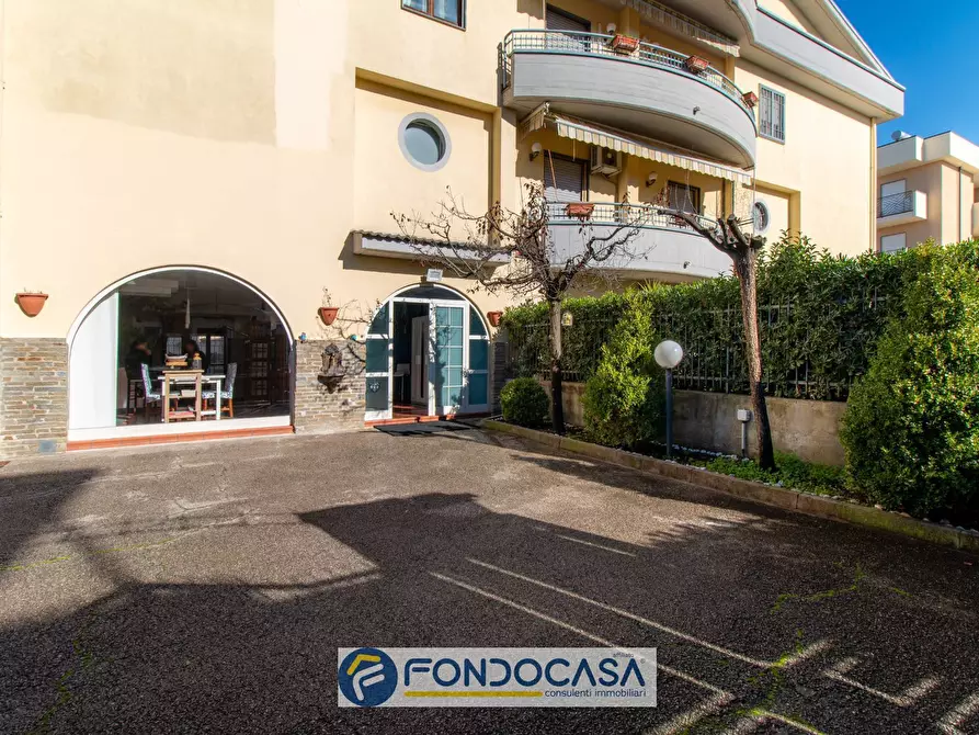 Immagine 5 di Villetta a schiera in vendita  in Via Friuli 1 a Montecorvino Pugliano