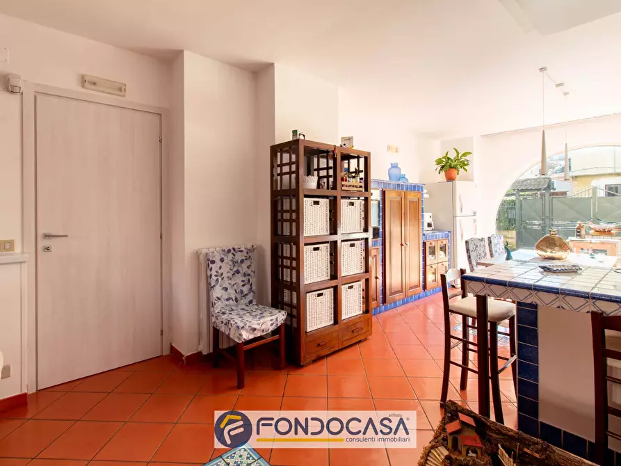 Immagine 11 di Villetta a schiera in vendita  in Via Friuli 1 a Montecorvino Pugliano