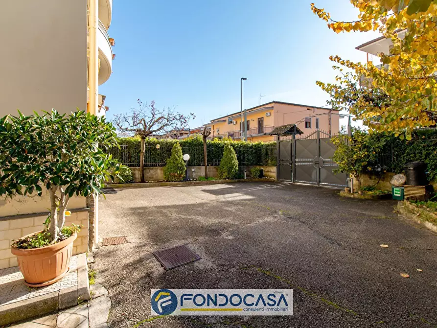 Immagine 43 di Villetta a schiera in vendita  in Via Friuli 1 a Montecorvino Pugliano