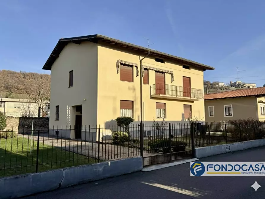 Immagine 3 di Villa in vendita  a Coccaglio