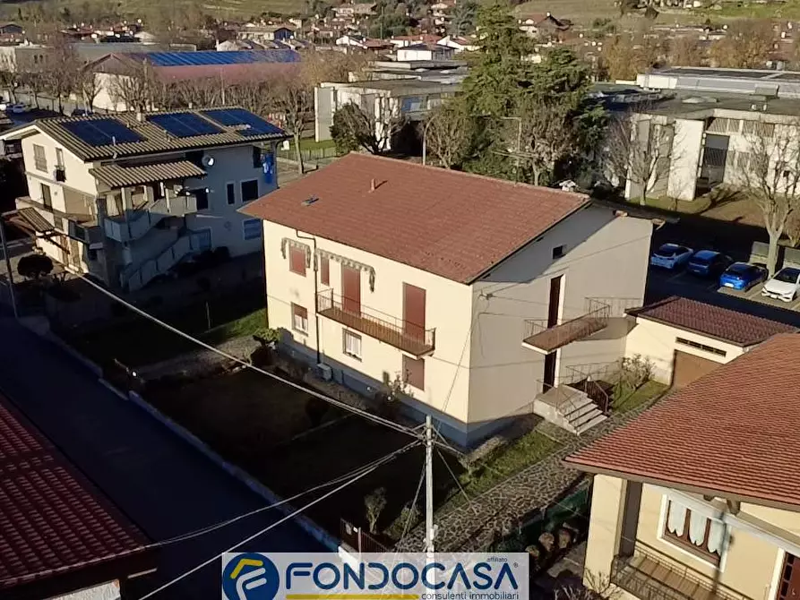 Immagine 8 di Casa semindipendente in vendita  a Adro