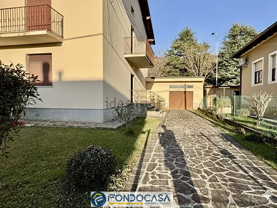 Immagine 3 di Casa semindipendente in vendita  a Adro