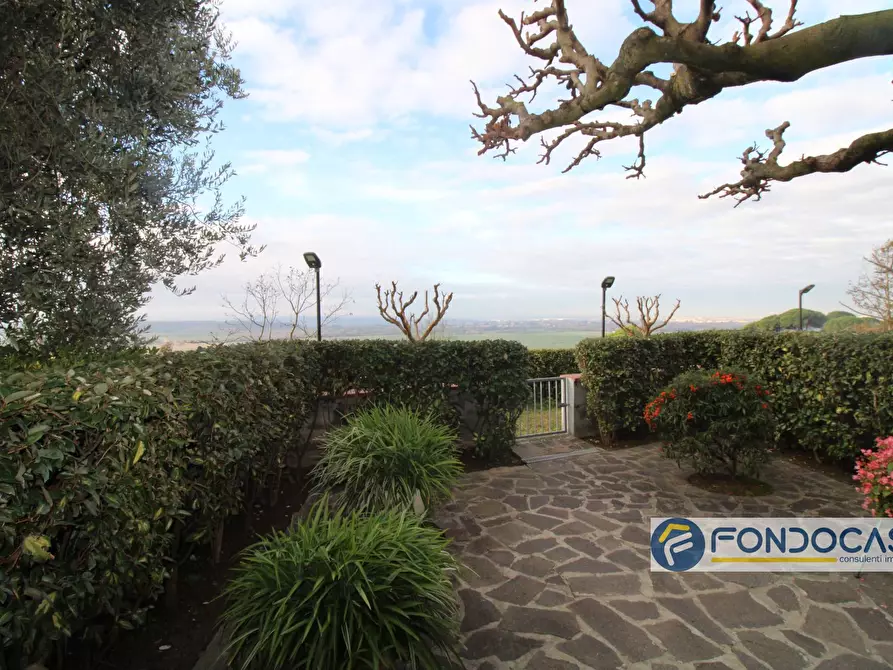 Immagine 22 di Villetta a schiera in vendita  in Via Del Colle a Pontedera