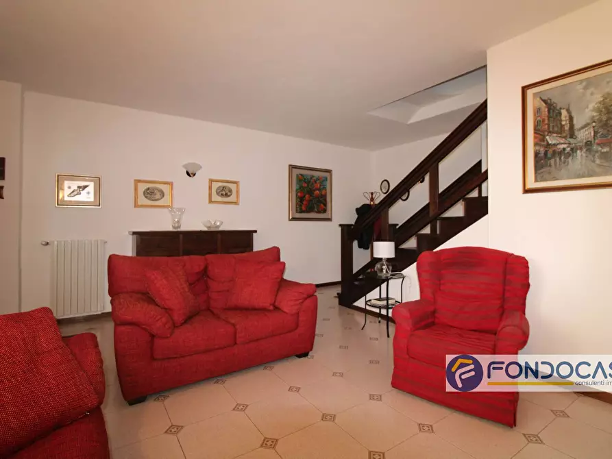 Immagine 10 di Villetta a schiera in vendita  in Via Del Colle a Pontedera