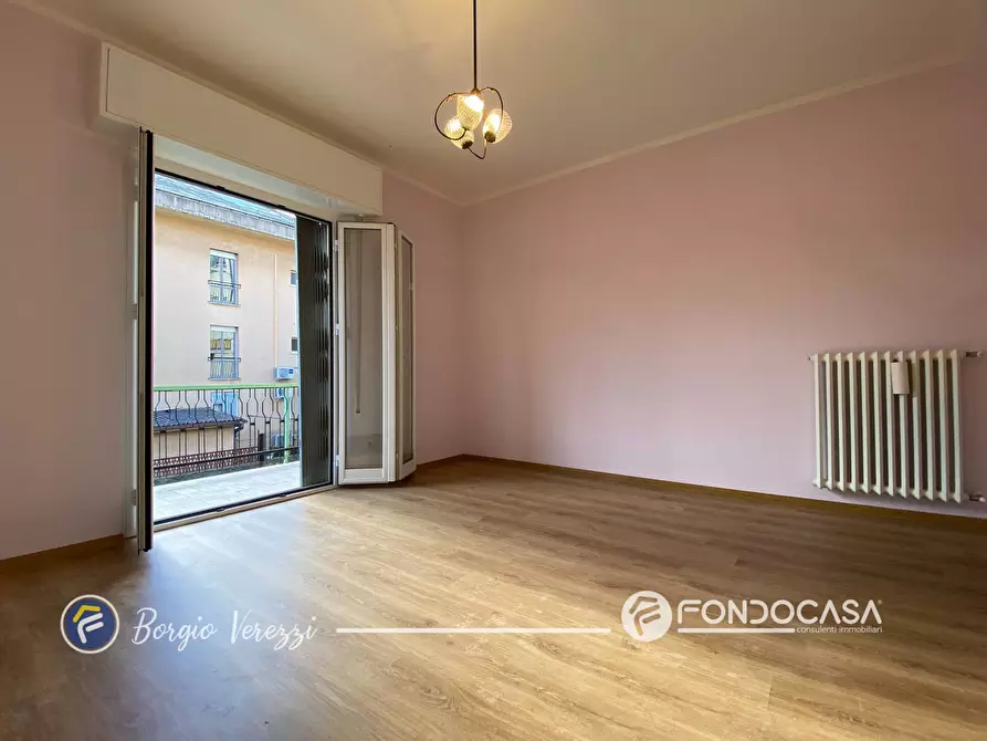 Immagine 18 di Appartamento in vendita  in Via IV Novembre a Borgio Verezzi