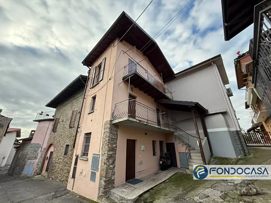 Immagine 3 di Appartamento in vendita  a Castelli Calepio