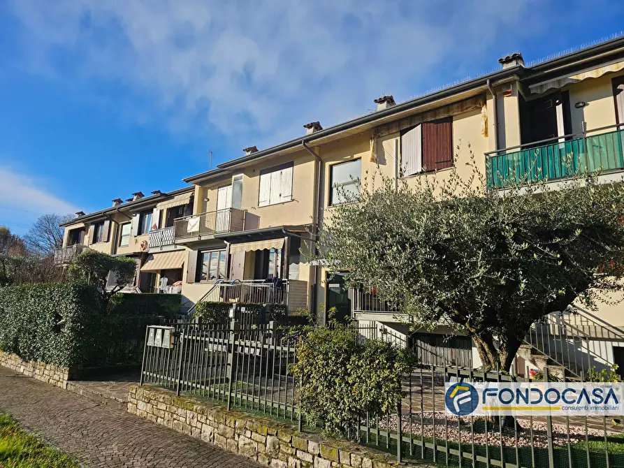 Immagine 4 di Appartamento in vendita  in Via galileo galilei 6 a Castro