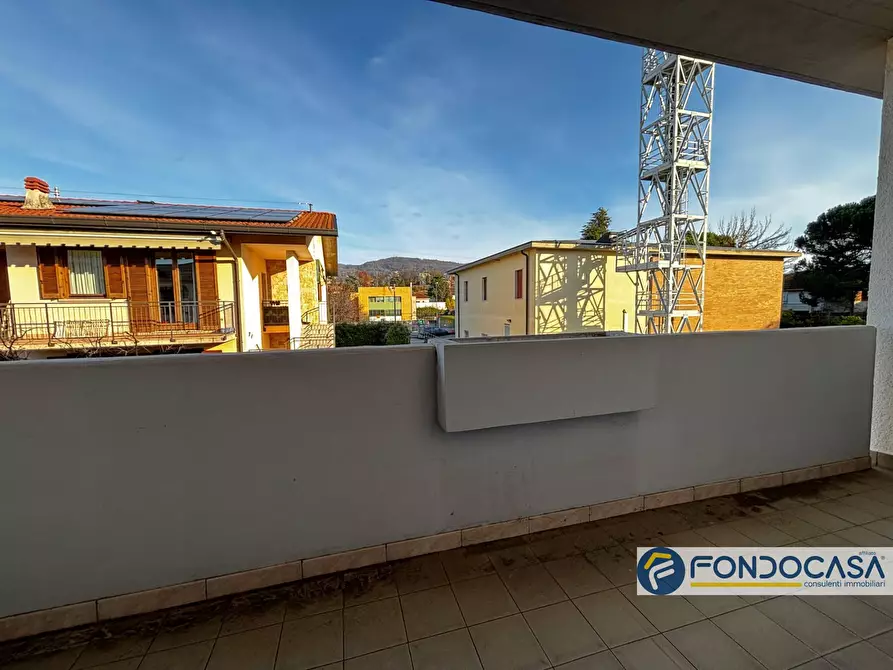 Immagine 8 di Appartamento in vendita  in VIA VITTORIO VENETO a Castro