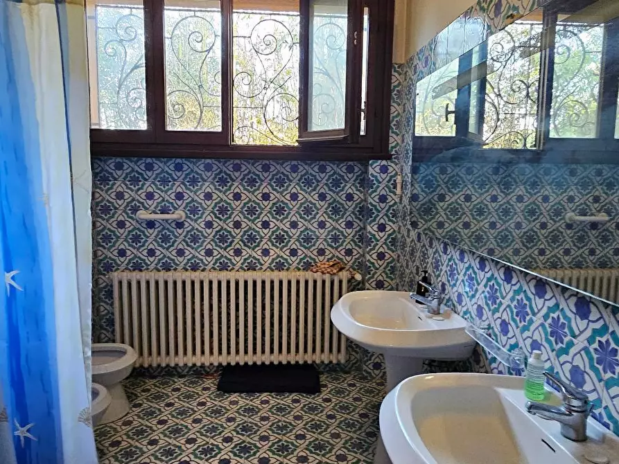 Immagine 11 di Villa in vendita  in Via Alberto Salietti a Ravenna