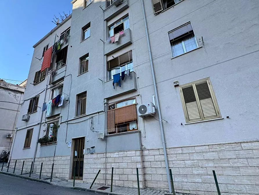 Immagine 1 di Appartamento in vendita  in via iannicelli 3 a Salerno