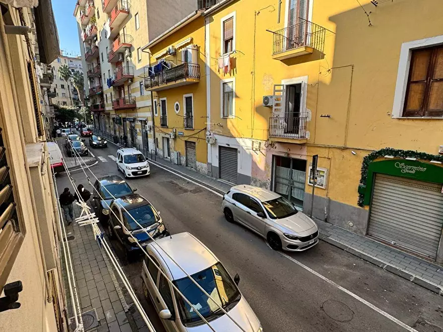 Immagine 10 di Appartamento in vendita  in via iannicelli 3 a Salerno