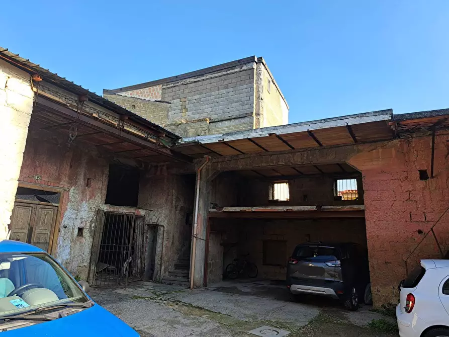 Immagine 16 di Casa semindipendente in vendita  44 a Marigliano