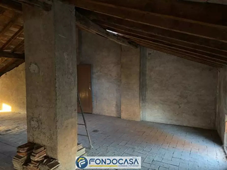 Immagine 9 di Rustico / casale in vendita  a Maclodio