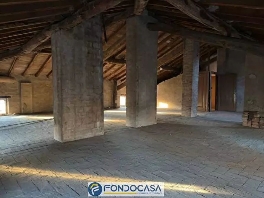 Immagine 7 di Rustico / casale in vendita  a Maclodio