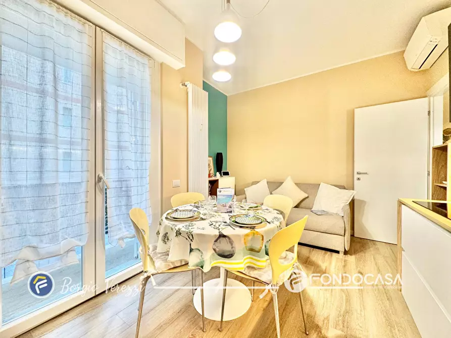 Immagine 7 di Appartamento in vendita  in Via Dei Fiori a Borgio Verezzi