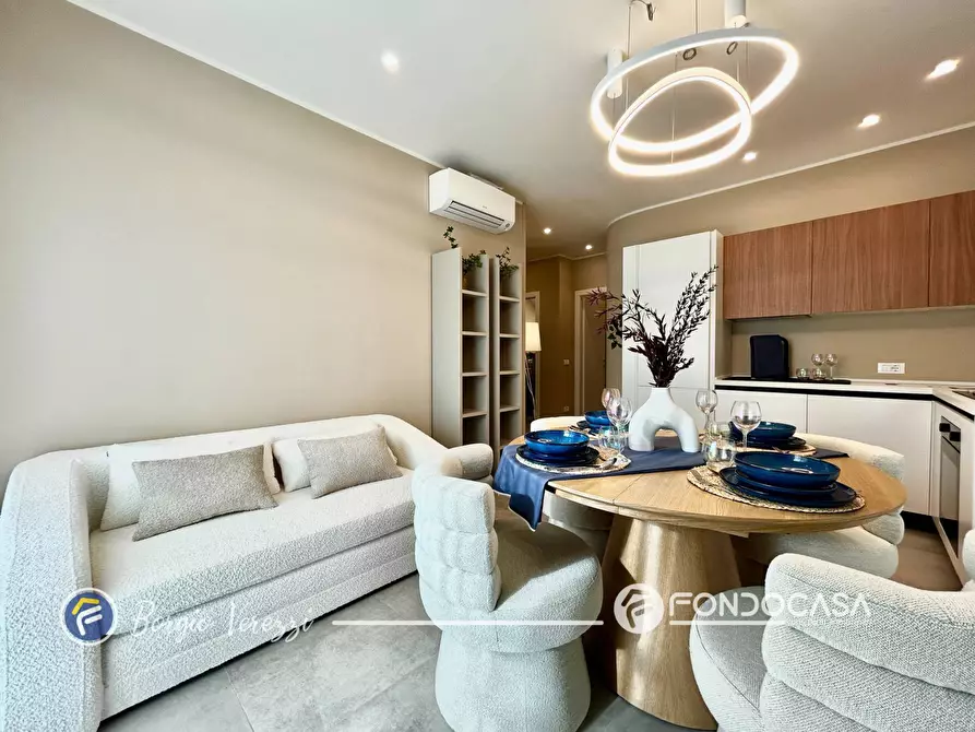 Immagine 1 di Appartamento in vendita  in Via Vittorio Veneto 8 a Borgio Verezzi