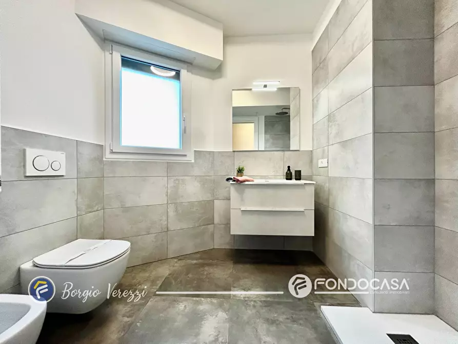 Immagine 32 di Appartamento in vendita  in Via Vittorio Veneto 8 a Borgio Verezzi