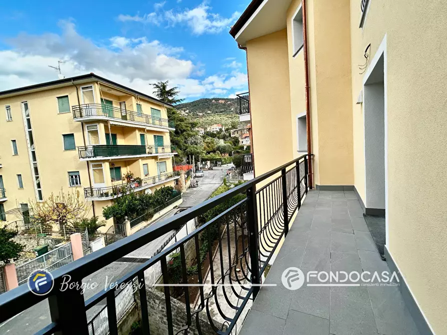 Immagine 21 di Appartamento in vendita  in Via Vittorio Veneto 8 a Borgio Verezzi