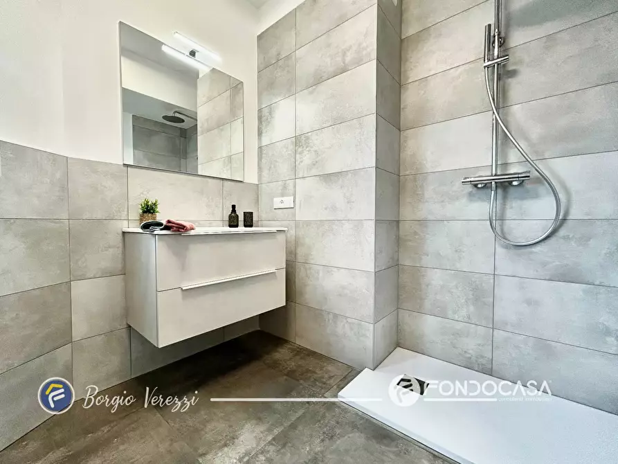 Immagine 31 di Appartamento in vendita  in Via Vittorio Veneto 8 a Borgio Verezzi