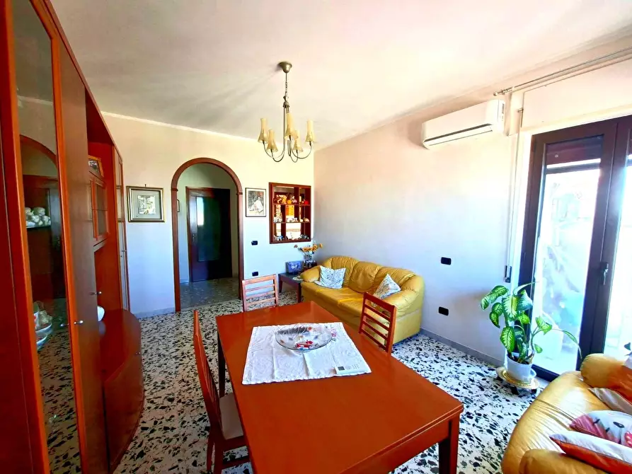 Immagine 1 di Appartamento in vendita  a Camposano