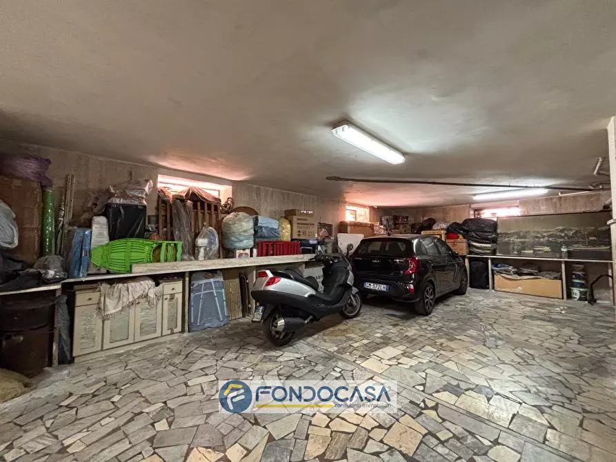 Immagine 2 di Appartamento in vendita  in via tiziano a Sant'antimo