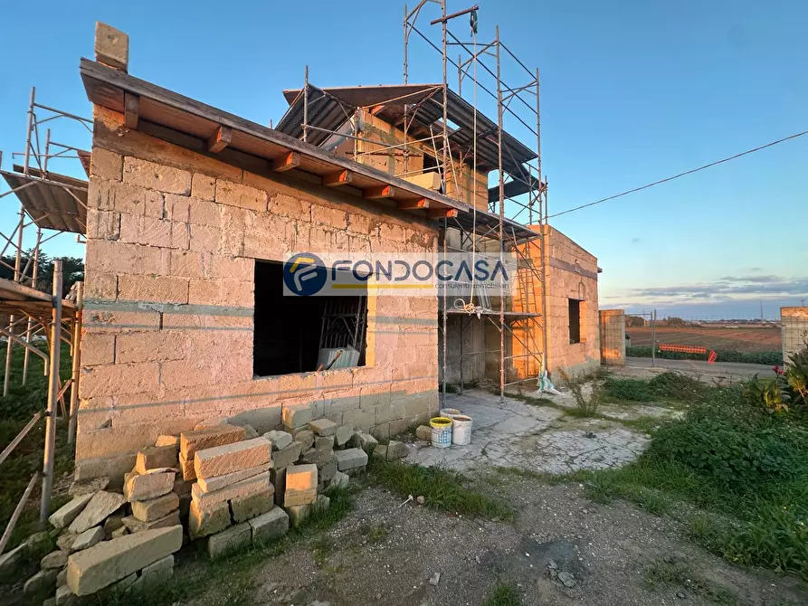 Immagine 3 di Villa in vendita  in Via Duca Seconda snc a Galatina