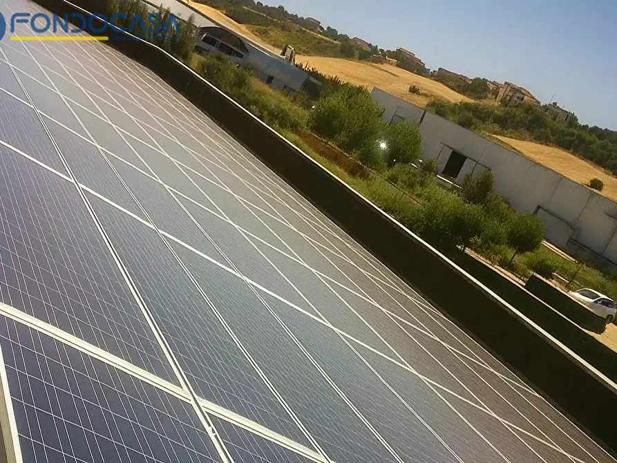 Immagine 2 di Capannone industriale in vendita  in Via Cristoforo Colombo a Sant'omero