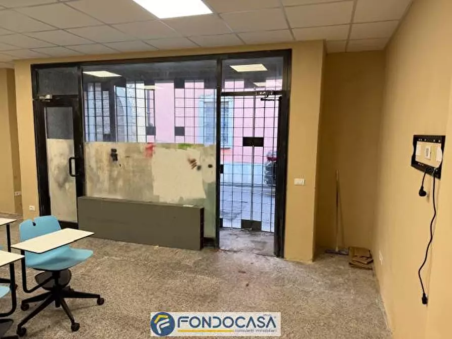 Immagine 4 di Locale commerciale in vendita  a Passirano